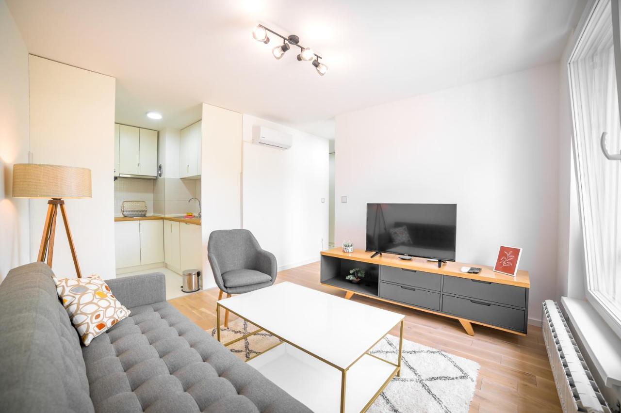 Sun Square Apartments Tuzla Luaran gambar