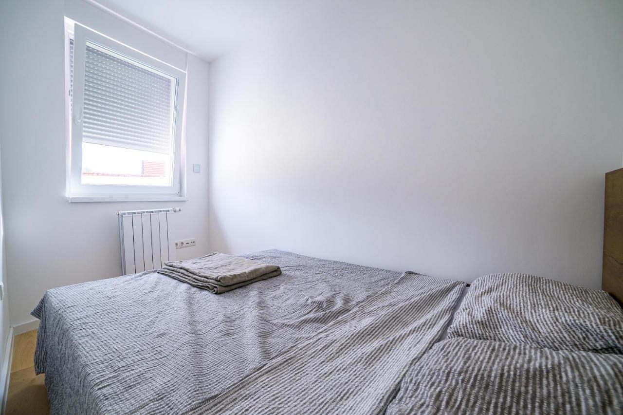 Sun Square Apartments Tuzla Luaran gambar