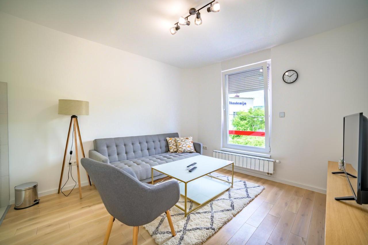 Sun Square Apartments Tuzla Luaran gambar