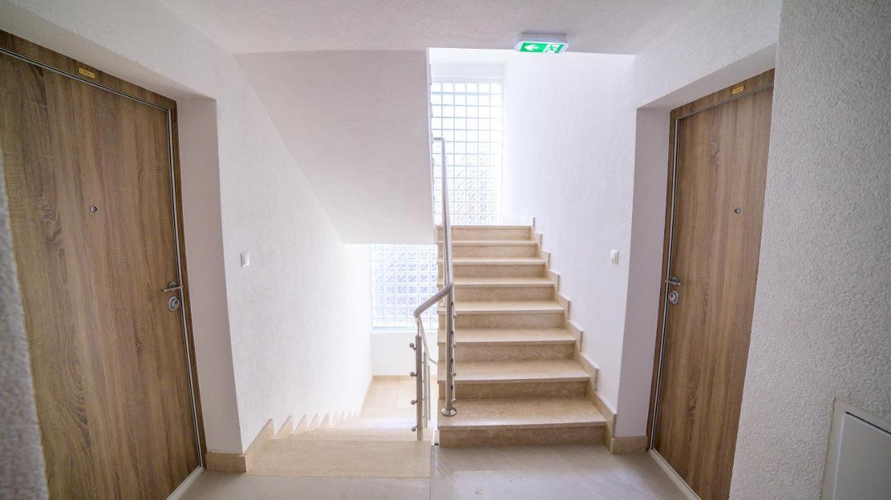 Sun Square Apartments Tuzla Luaran gambar