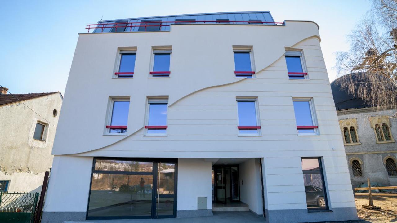Sun Square Apartments Tuzla Luaran gambar