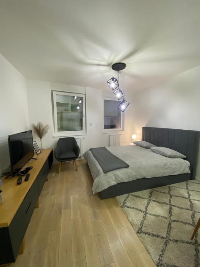 Sun Square Apartments Tuzla Luaran gambar